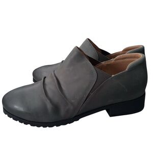 Softwalk Mara Women's Grey Ankle Boots